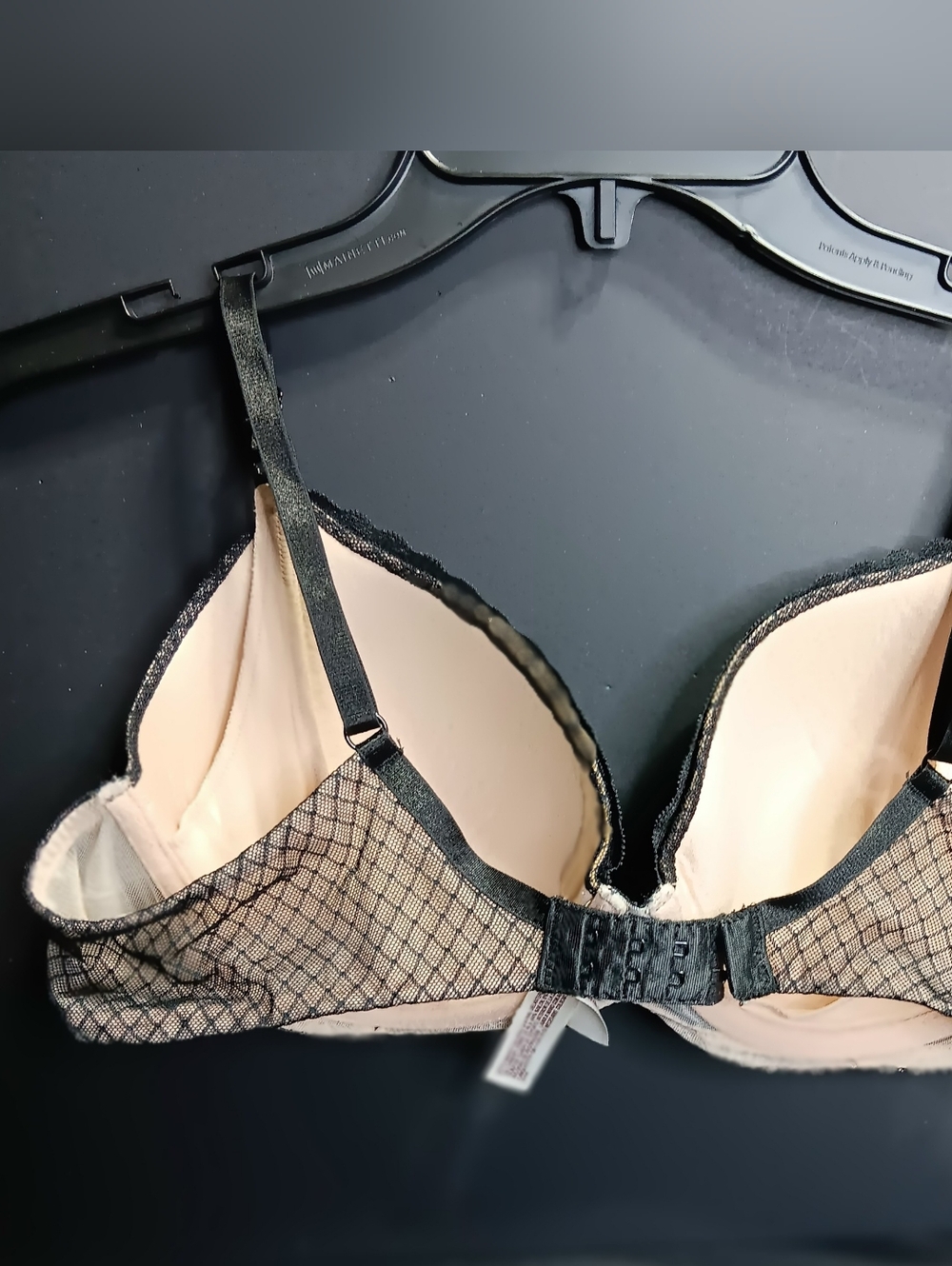 Gilligan & O'Malley Women's 36B Nude w/Bkack Lace Overlay Nursing Bra - Picture 2 of 7